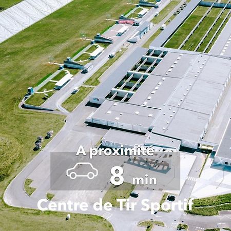 Le Terracotta ⸱ Stationnement Gratuit ⸱ Fibre Apartman Déols Kültér fotó